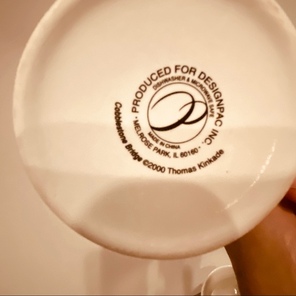 THOMAS KINKADE Lot of 4 Christmas Coffee Mugs EUC 1992-2003 - Picture 3 of 16